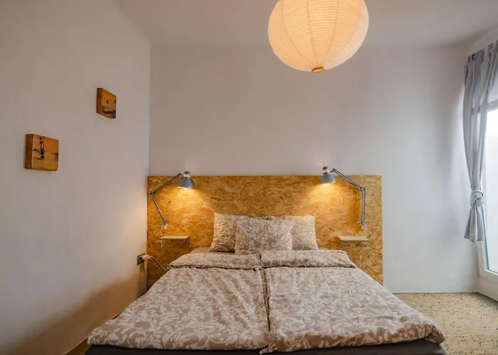 Little Bispo Apartments